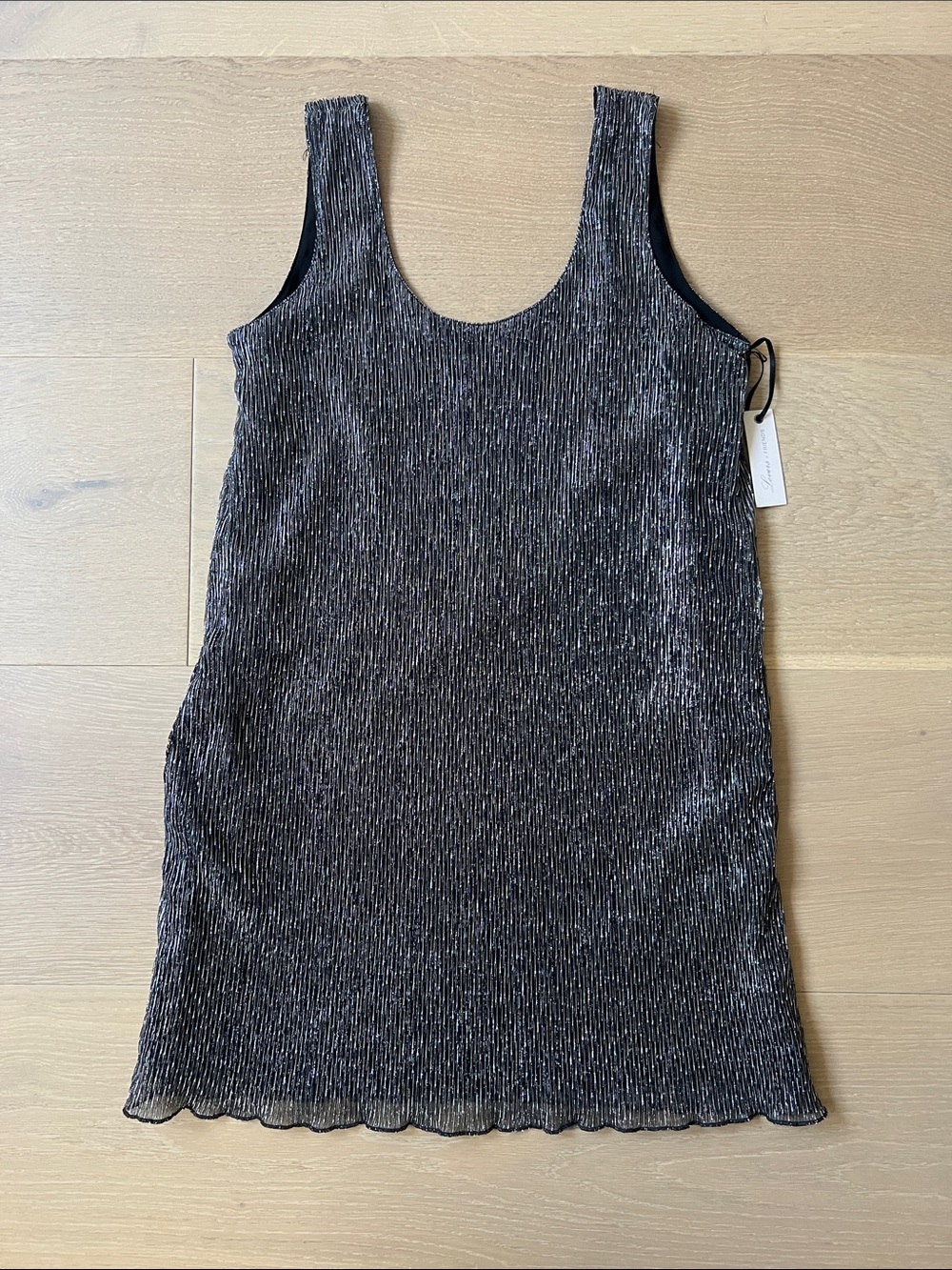 Lovers + Friends Nova Metallic Crinkle Silver Ribbed Mini Dress NWT Small
